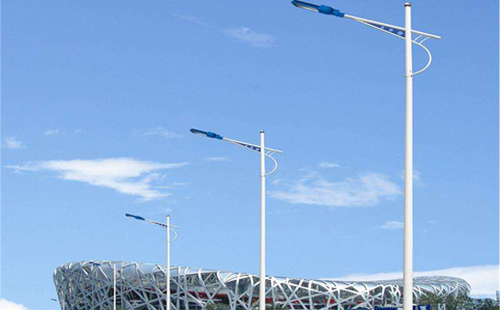 白碱滩LED路灯怎么选？众城照明解析高效节能新趋势